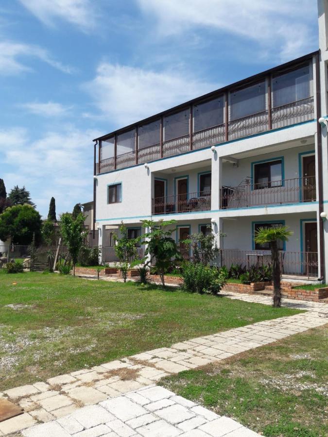 Apsa Butik Hotel Sohum Dış mekan fotoğraf